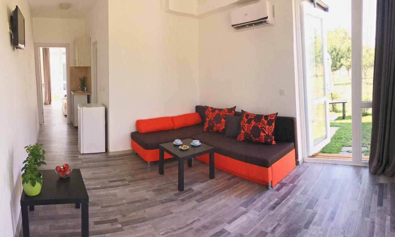 Karia Apartments Shabla Extérieur photo